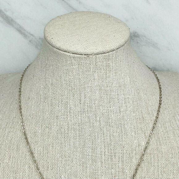 Claire’s Rhinestone Cat Kitten Pendant Charm Silver Tone Chain Link Necklace - Picture 5 of 6